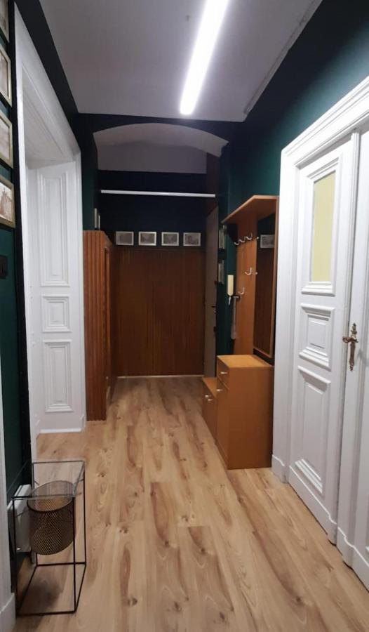 Apartament Kasztanowy Apartment Gliwice Luaran gambar
