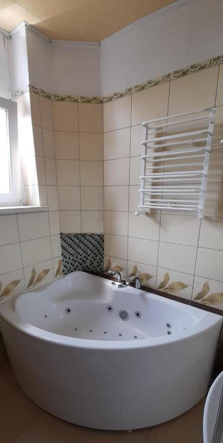 Apartament Kasztanowy Apartment Gliwice Luaran gambar