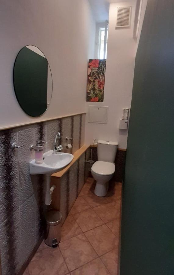 Apartament Kasztanowy Apartment Gliwice Luaran gambar